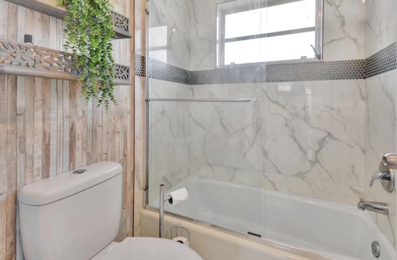 1232 Club Drive W, Unit D, Delray Beach, FL 33445 Photo
