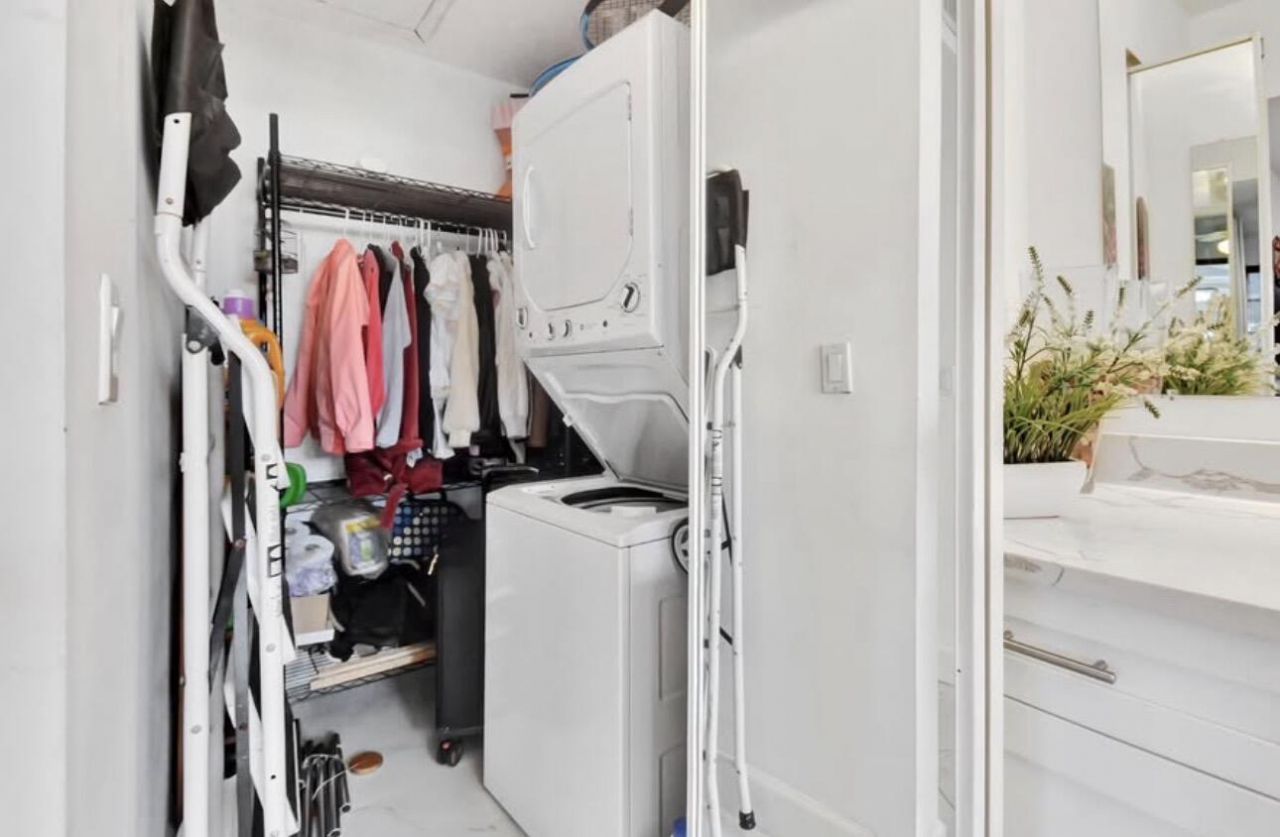 1232 Club Drive W, Unit D, Delray Beach, FL 33445 Photo
