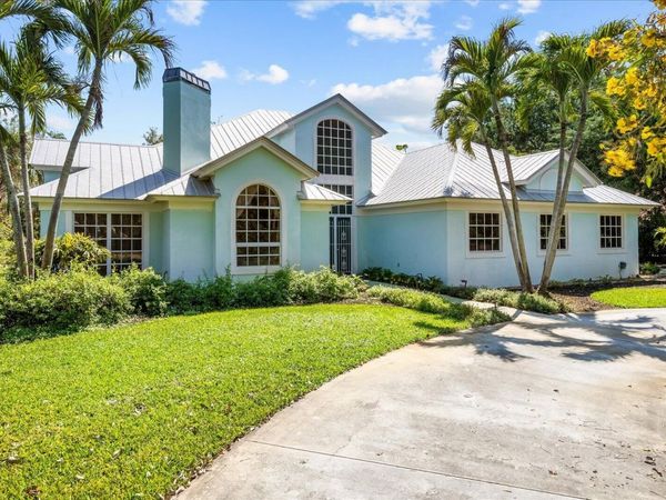 340 SE Saint Lucie Boulevard, Stuart, FL 34996