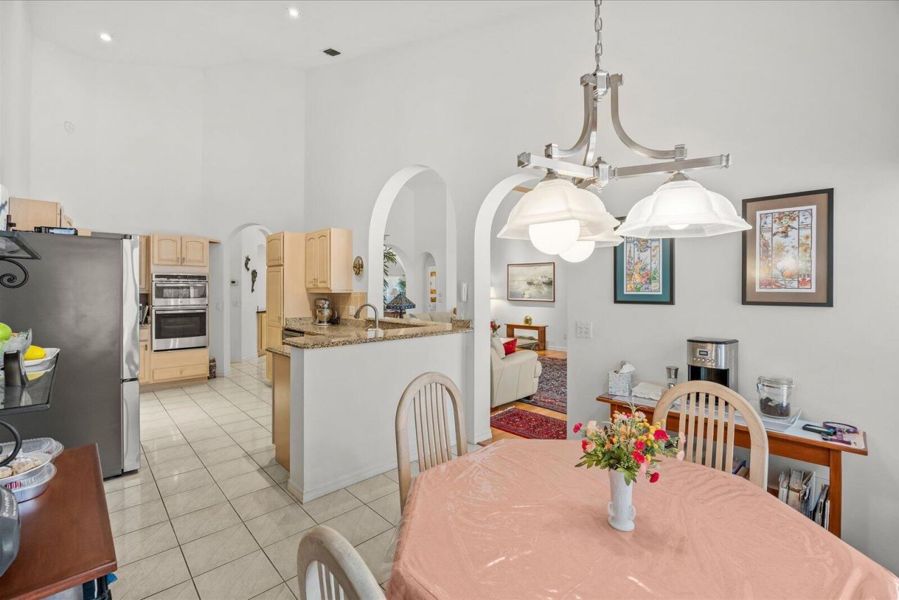 340 SE Saint Lucie Boulevard, Stuart, FL 34996 Photo