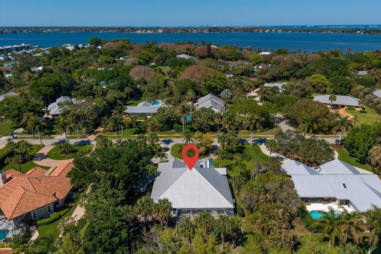 340 SE Saint Lucie Boulevard, Stuart, FL 34996 Photo