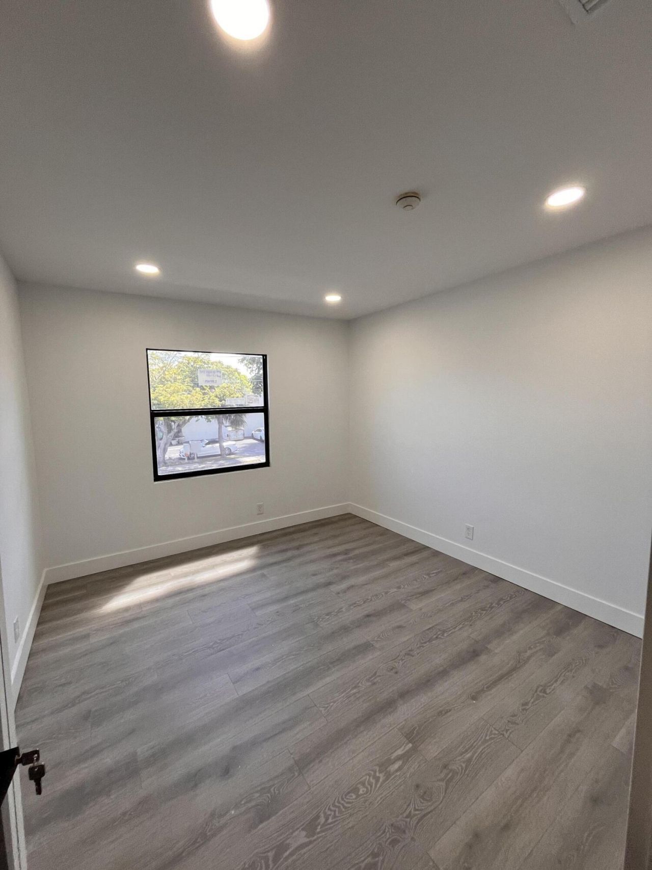 900 Federal Highway, Riviera Beach, FL 00000 Photo