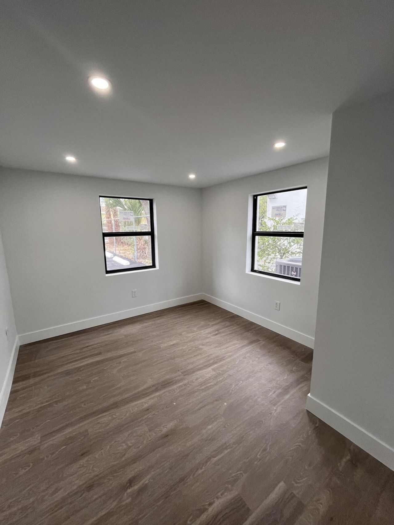 900 Federal Highway, Riviera Beach, FL 00000 Photo