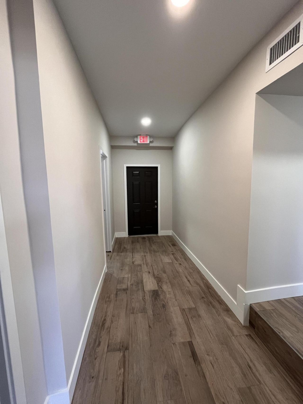 900 Federal Highway, Riviera Beach, FL 00000 Photo