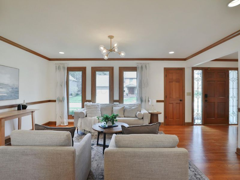 8240 Spruce Needle Court, Columbus, OH 43235 Photo 10