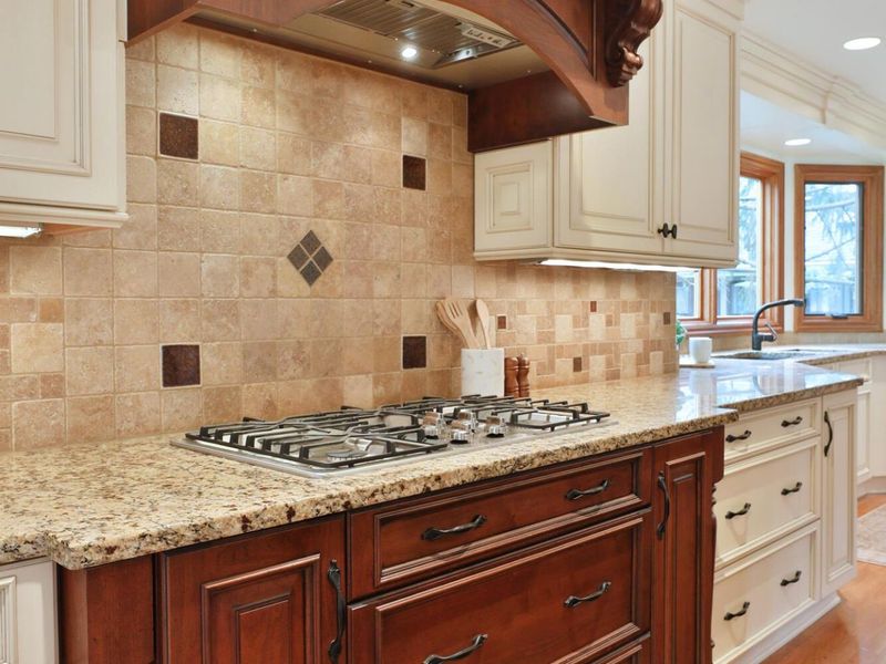 8240 Spruce Needle Court, Columbus, OH 43235 Photo 17