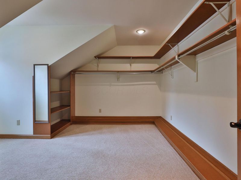 8240 Spruce Needle Court, Columbus, OH 43235 Photo 39