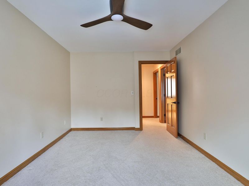 8240 Spruce Needle Court, Columbus, OH 43235 Photo 42