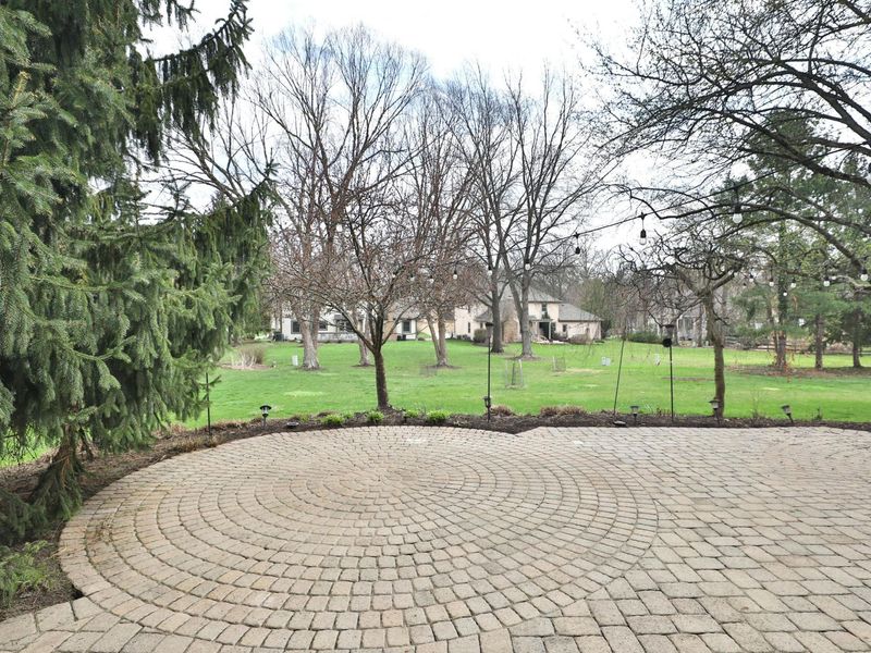 8240 Spruce Needle Court, Columbus, OH 43235 Photo 59