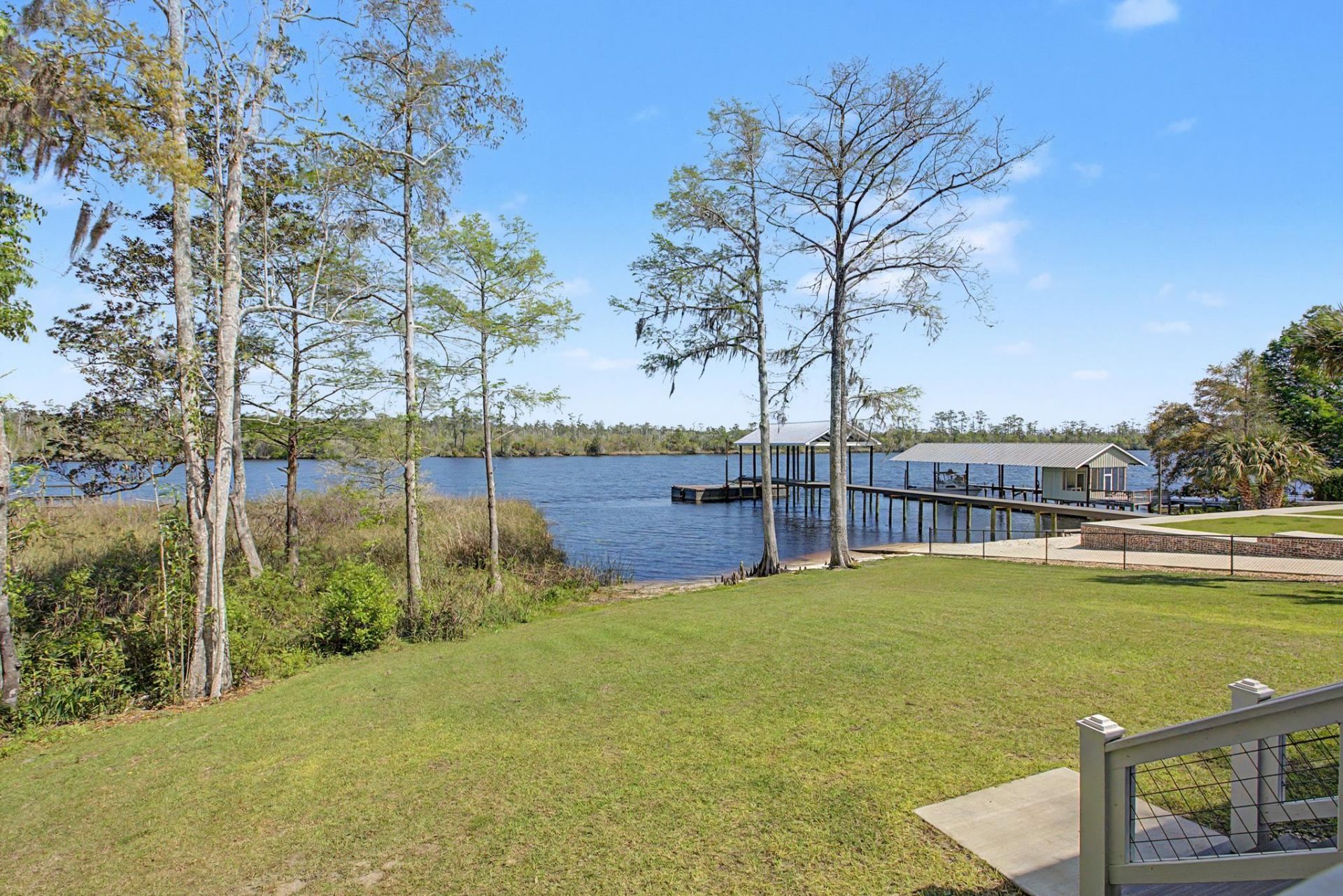 139 Rio Vista Drive , Sopchoppy, FL 32358 Photo