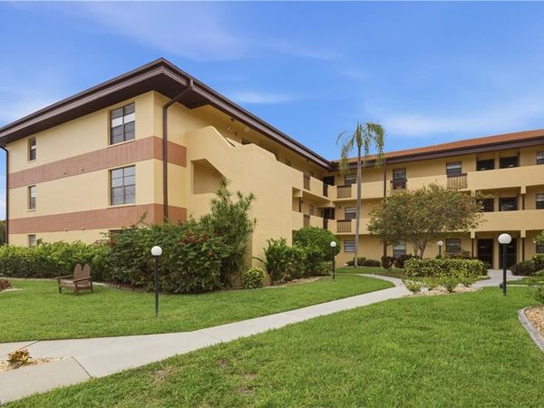 6136 Whiskey Creek DR, Unit 521, FORT MYERS, FL 33919