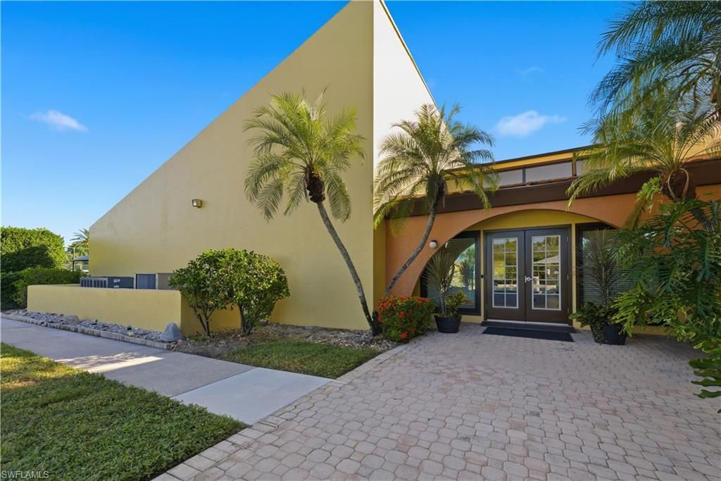 6136 Whiskey Creek Dr, Unit 521, Fort Myers, FL 33919 Photo