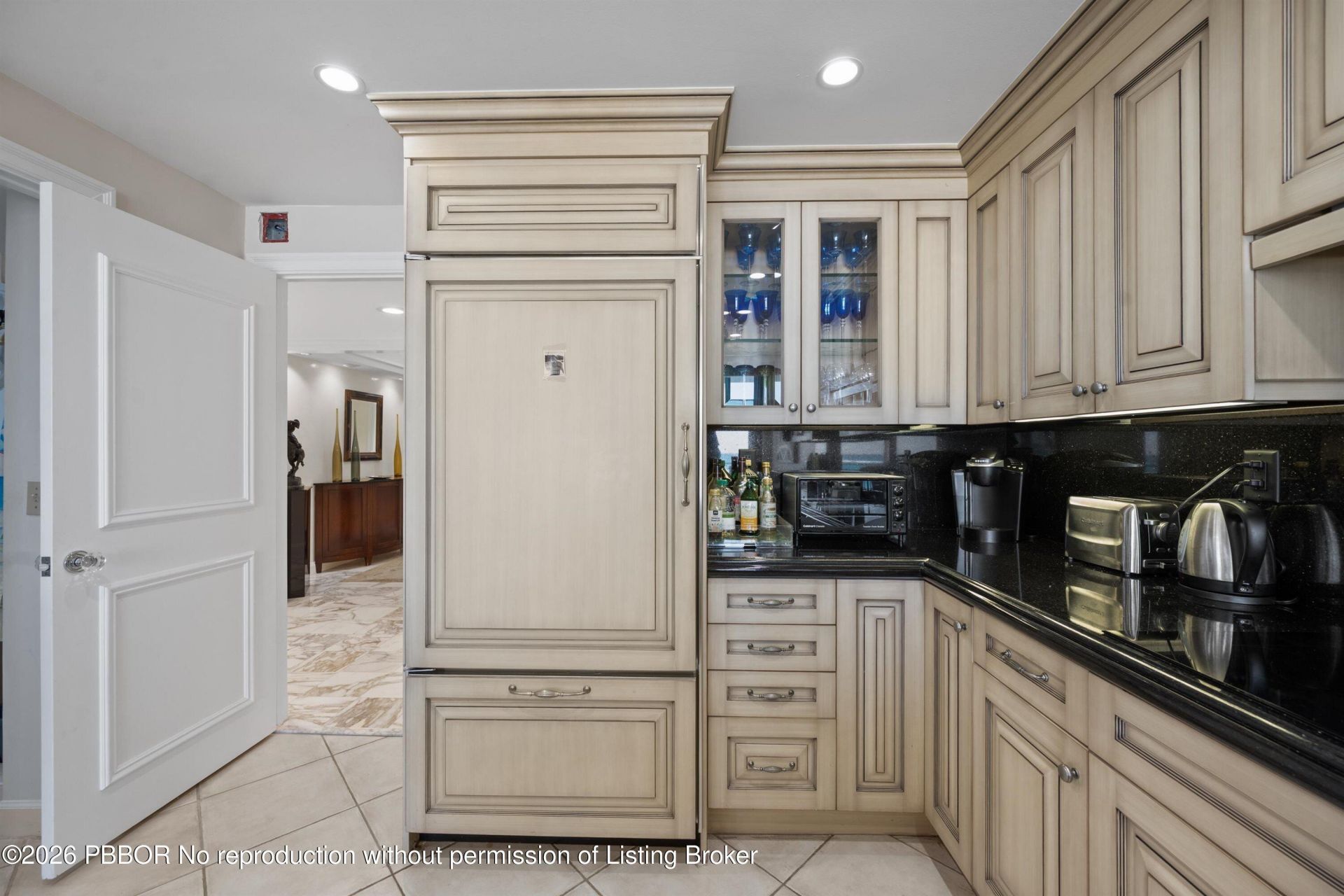2580 S Ocean Boulevard, Unit 2B2, Palm Beach, FL 33480 Photo