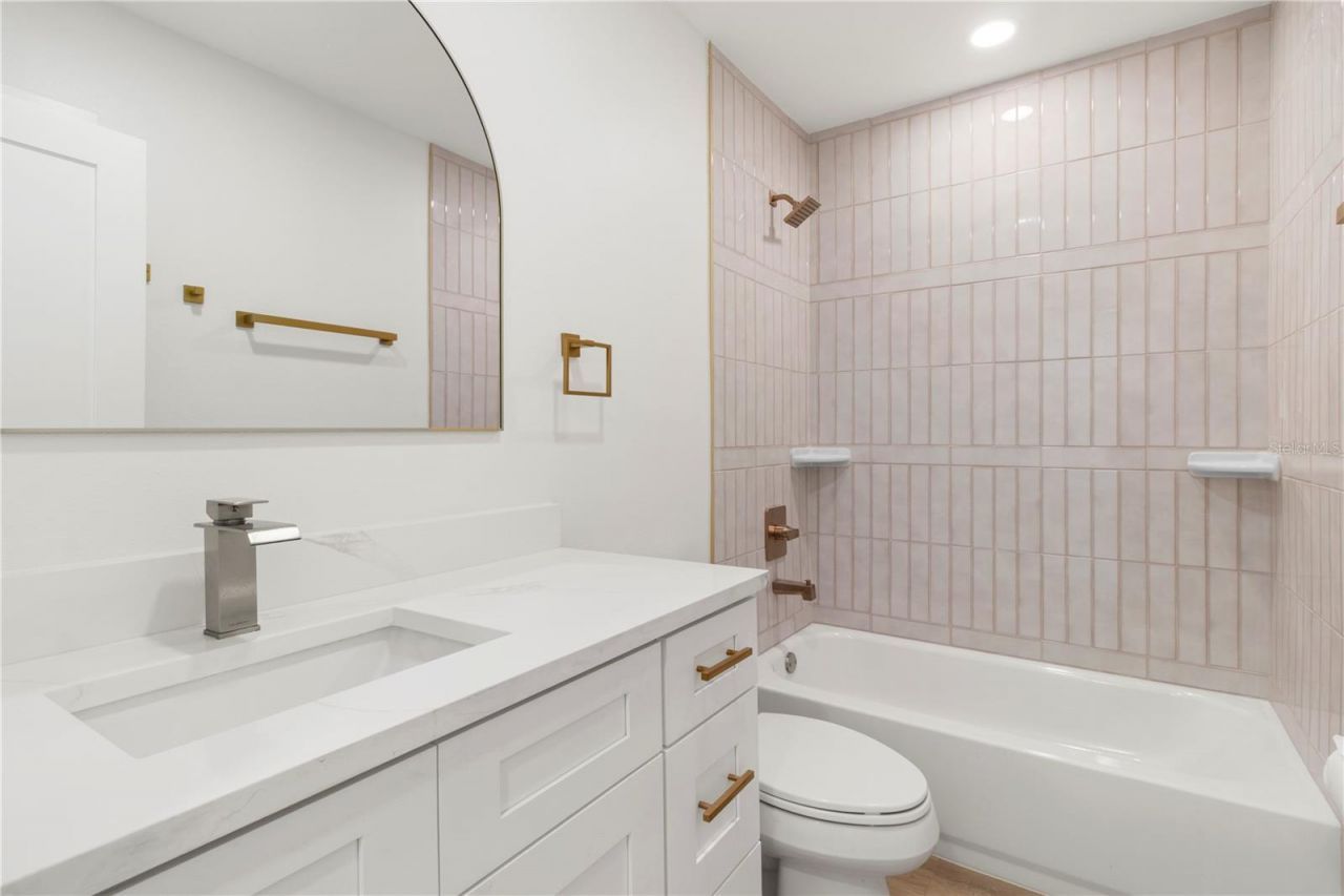 441 63rd Street , Holmes Beach, FL 34217 Photo