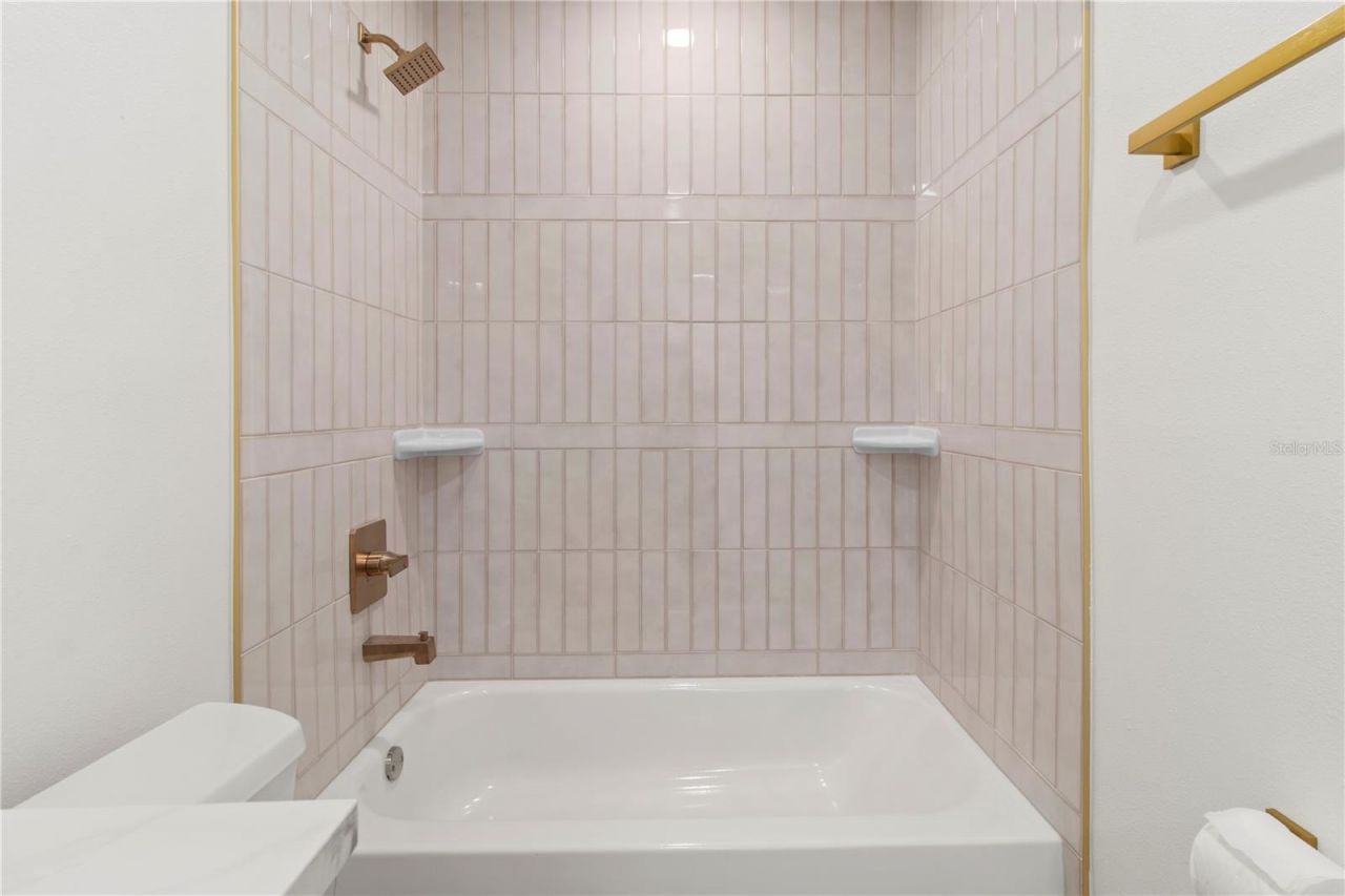 441 63rd Street , Holmes Beach, FL 34217 Photo