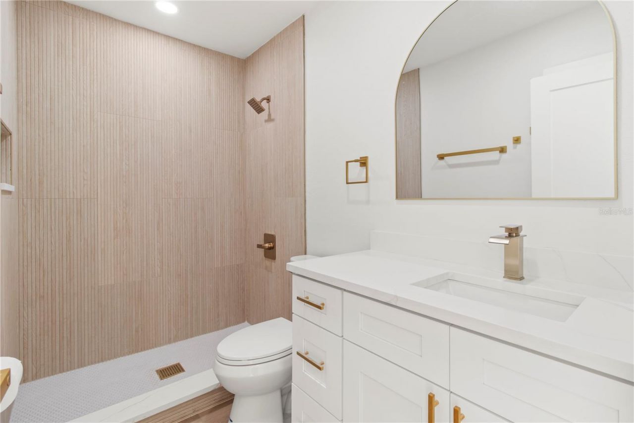 441 63rd Street , Holmes Beach, FL 34217 Photo