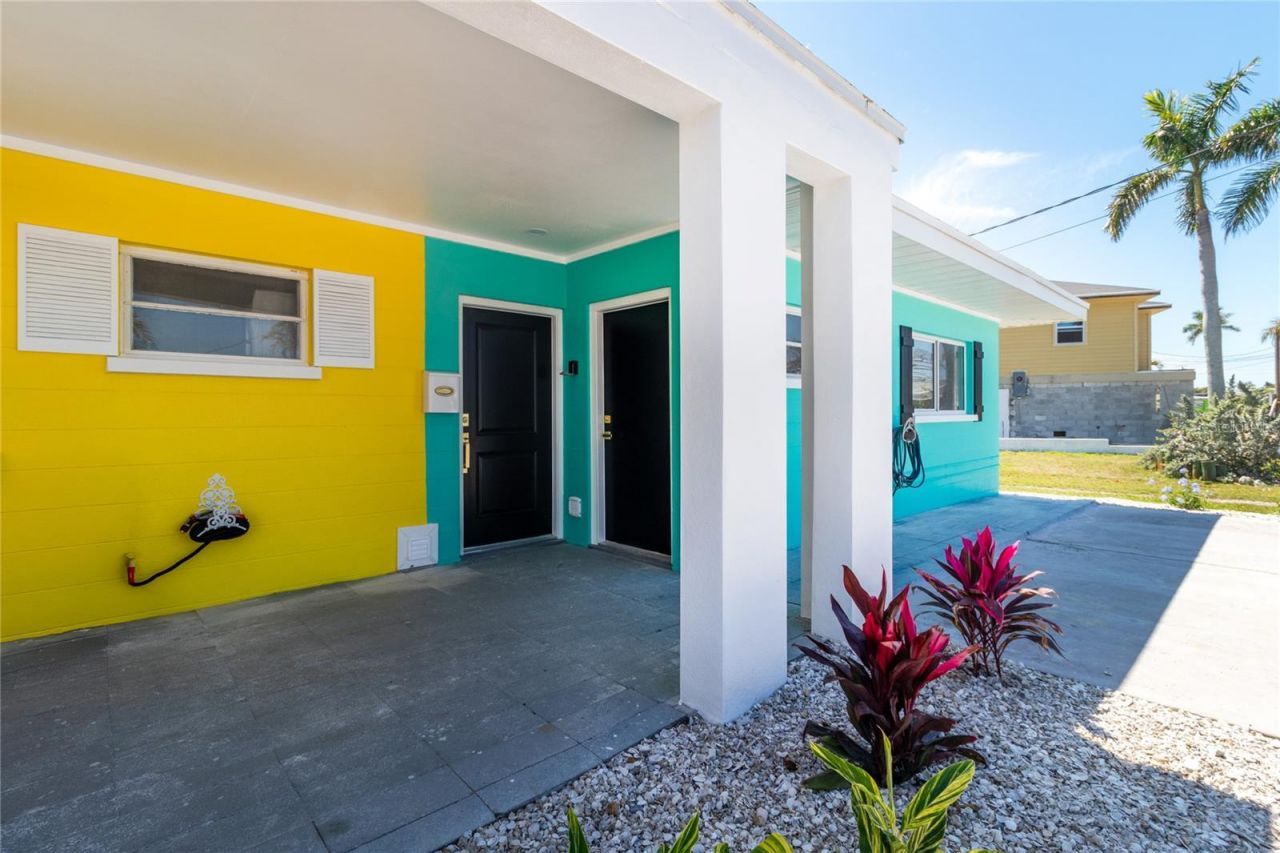 441 63rd Street , Holmes Beach, FL 34217 Photo