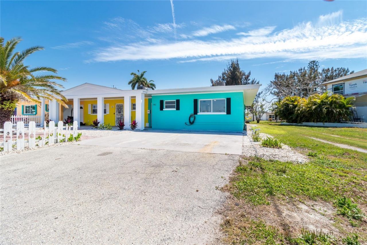 441 63rd Street , Holmes Beach, FL 34217 Photo