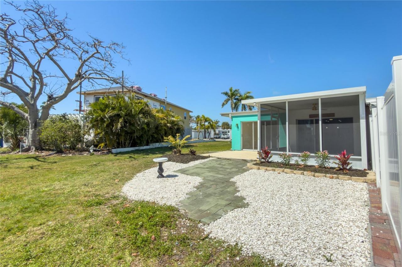 441 63rd Street , Holmes Beach, FL 34217 Photo