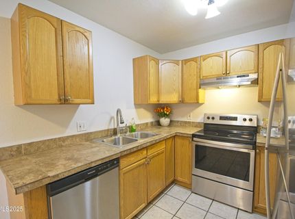 2375 Tripp Dr, Unit #A61-10, Reno, NV 89512 Photo