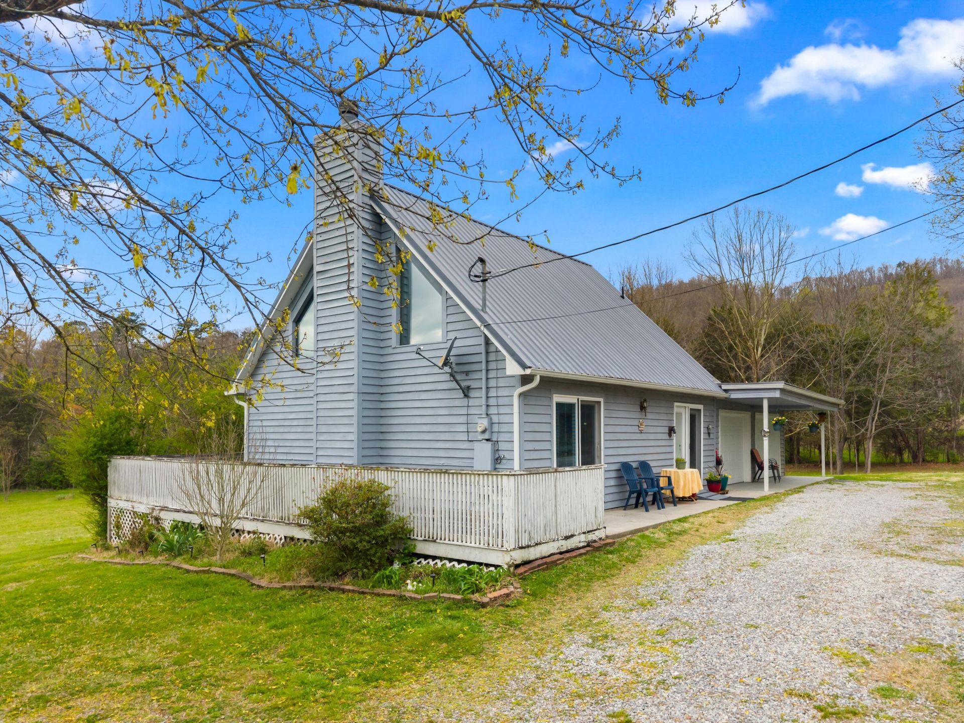 664 W Dumplin Valley Road, Jefferson City, TN 37760 Main Photo