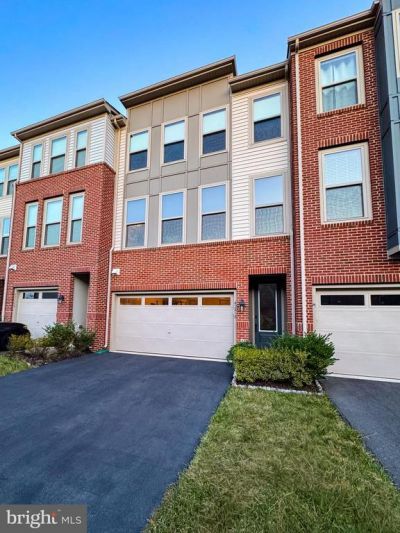 42410 DOGWOOD GLEN SQUARE, STERLING, VA 20166