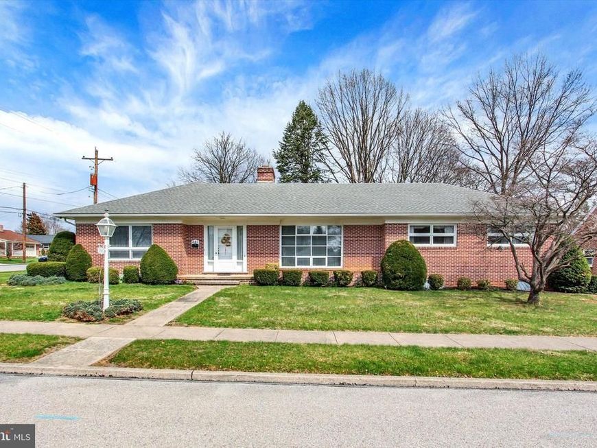 241 Charles Street, Hanover, PA 17331 Main Photo