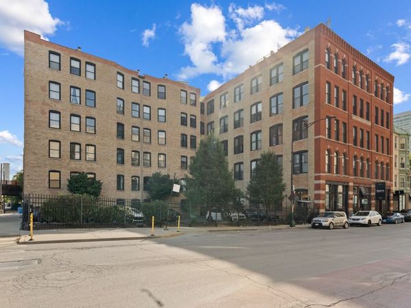 525 N Halsted Street , Unit 215, Chicago, IL 60642