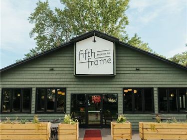 5370 Saint Paul Boulevard , Rochester, NY 14617