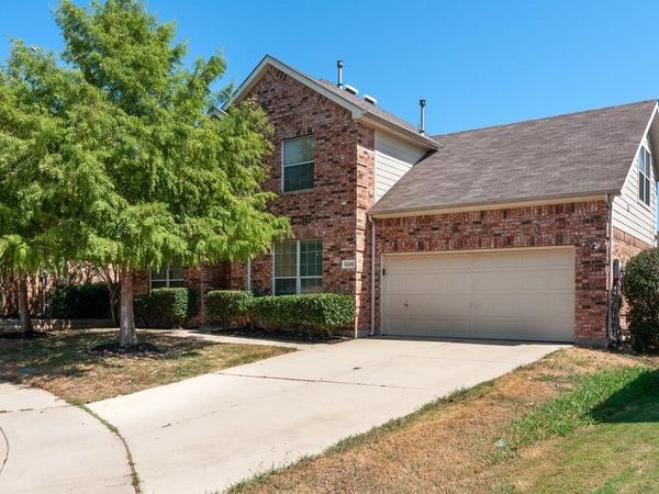 5205 Rush Creek Court, Fort Worth, TX 76244