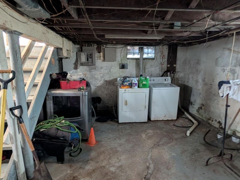 1332 E Hudson Street , Columbus, OH 43211 Photo 10