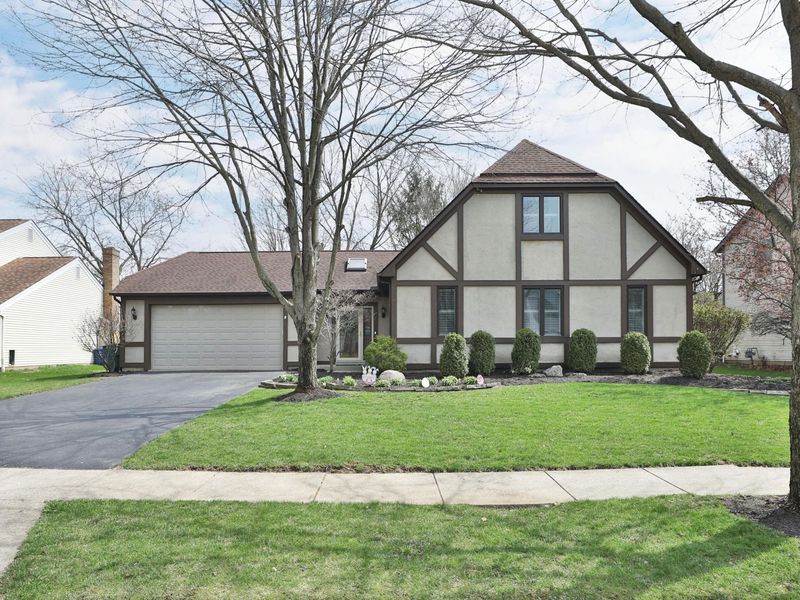 5672 Fraley Court, Columbus, OH 43235 Photo 1