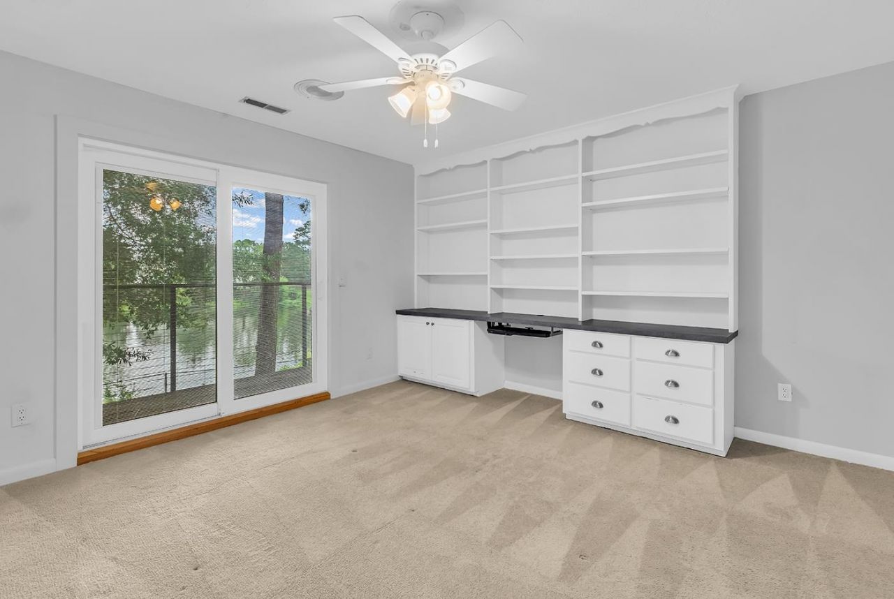 115 Green Lake Dr.  Photo 17