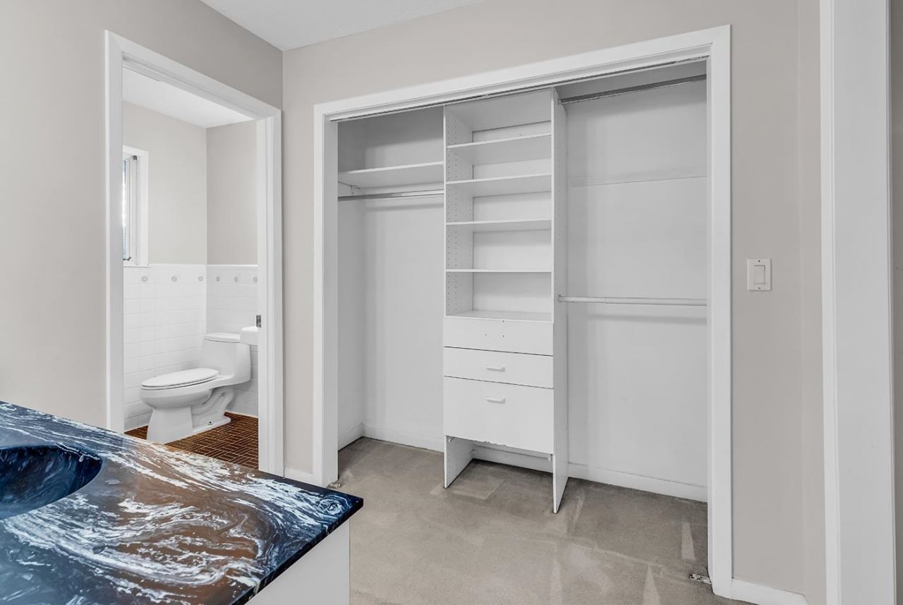 115 Green Lake Dr.  Photo 22