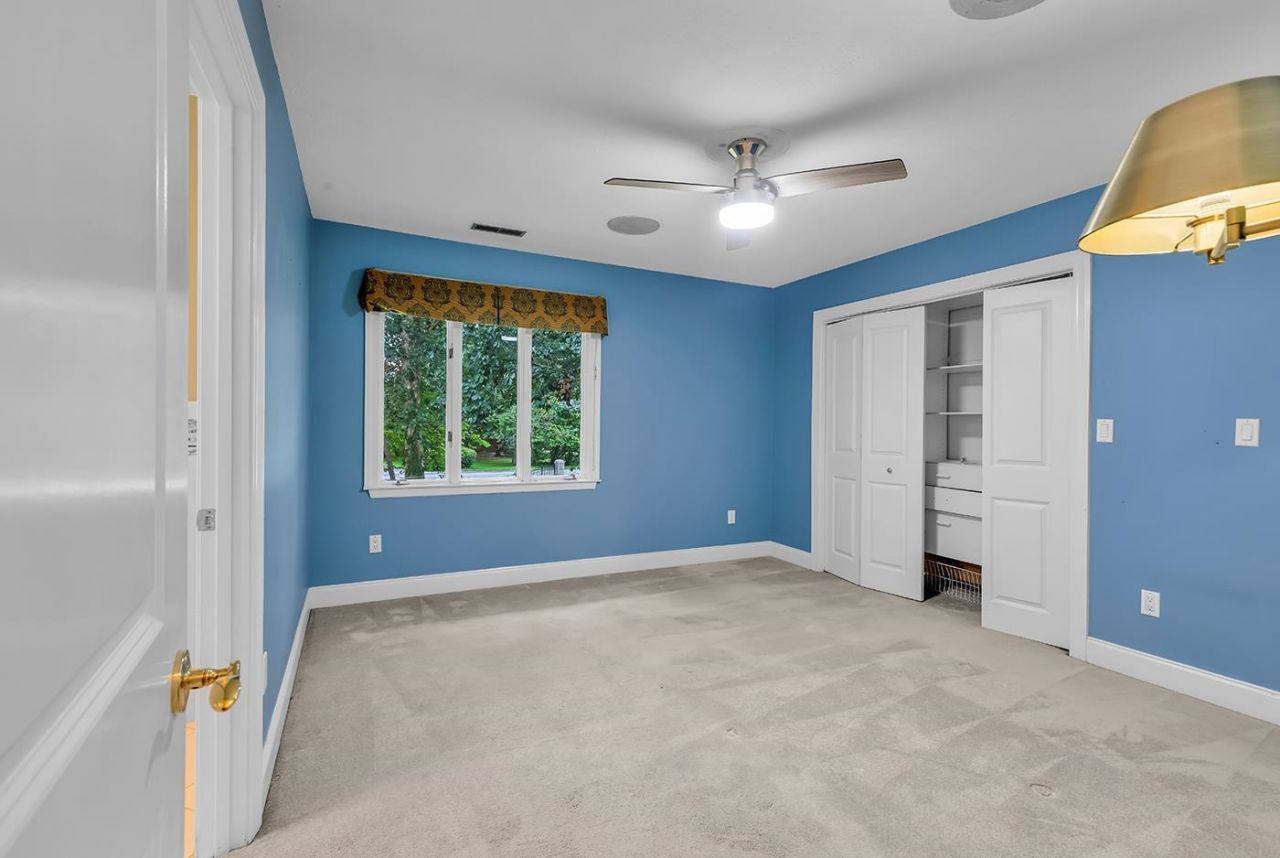 115 Green Lake Dr.  Photo 25