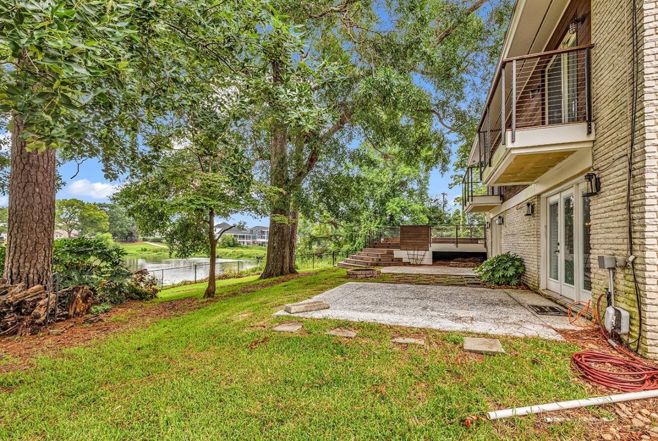 115 Green Lake Dr.  Photo 31