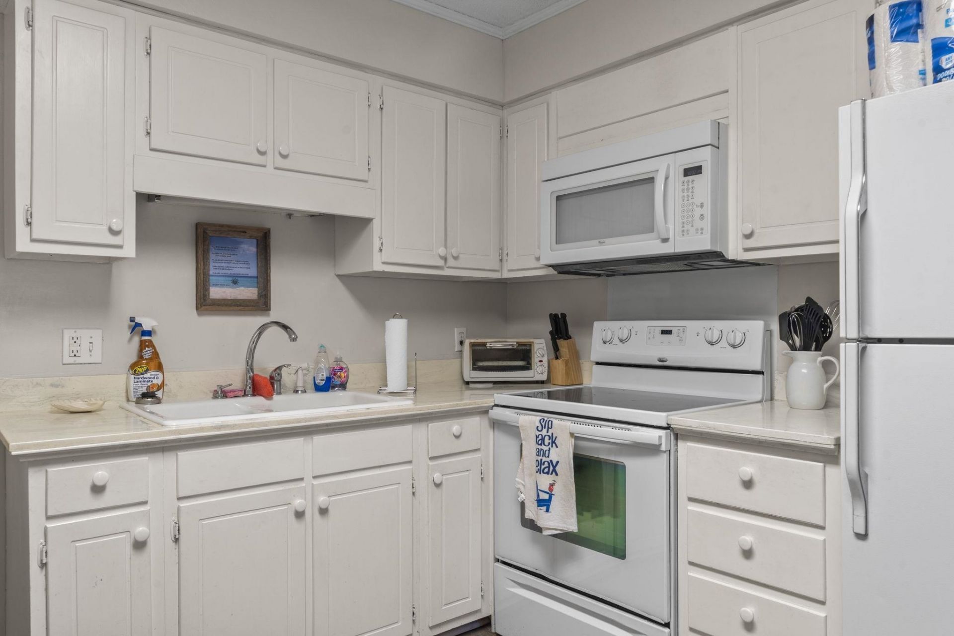 401 Hillside Dr. N Photo 6