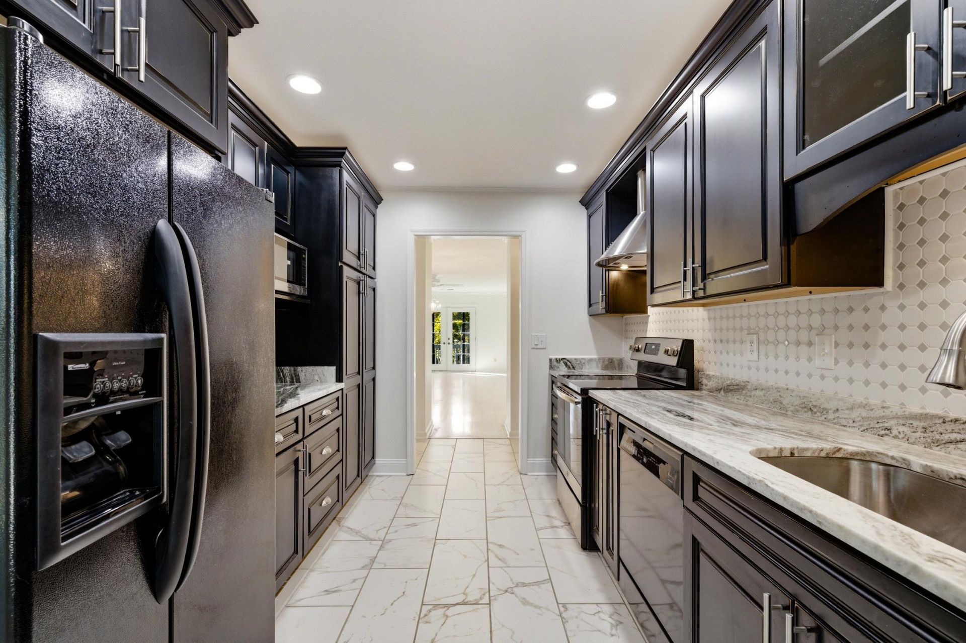 100 Laurelwood Ln. Photo 10