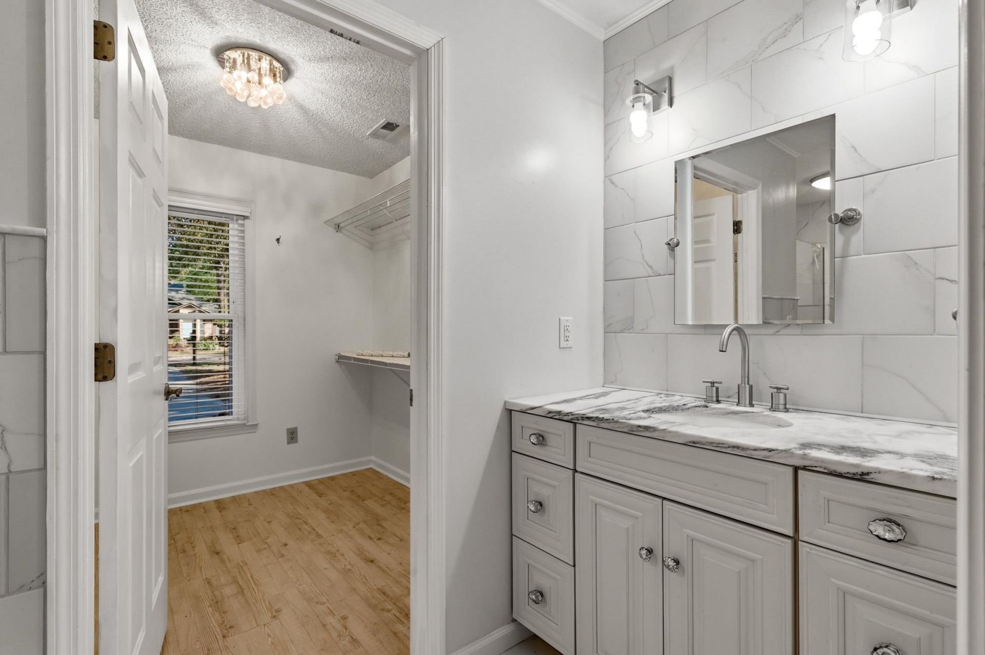 100 Laurelwood Ln. Photo 22