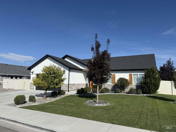 1011 Thunder Mountain St, Kimberly, ID 83341