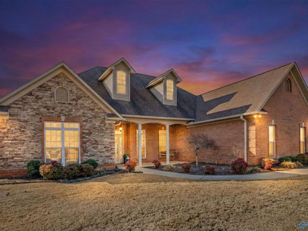 116 Dogwood Ridge Drive, New Market, AL 35761