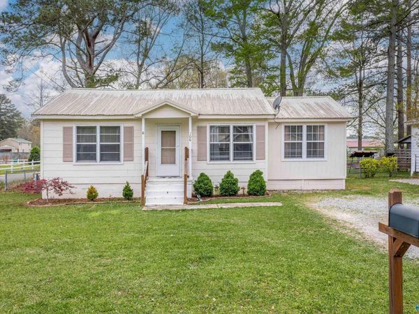106 Emma Street, Glencoe, AL 35905
