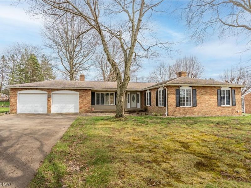 210 Cypress Avenue, Louisville, OH 44641 Photo 1