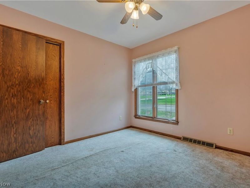 210 Cypress Avenue, Louisville, OH 44641 Photo 25