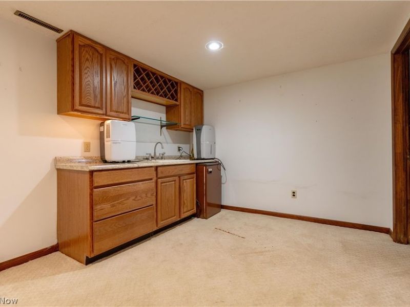 210 Cypress Avenue, Louisville, OH 44641 Photo 30