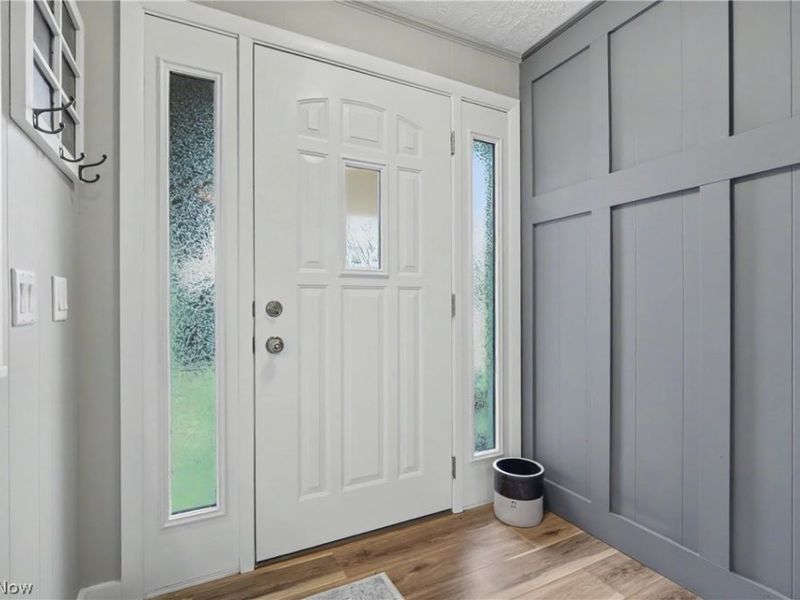 701 Edgewood Street SE, North Canton, OH 44720 Photo 3