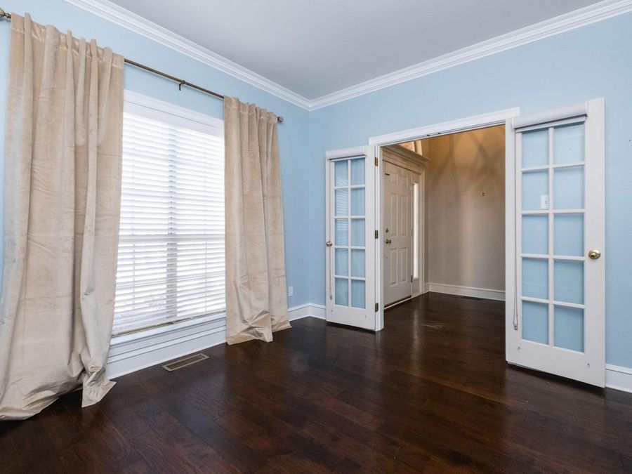 Property Image 28