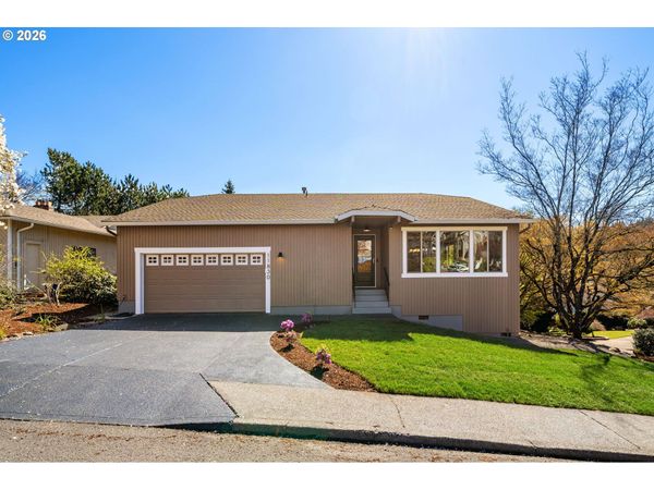 11830 SE HOBART CT, Happy Valley, OR 97086