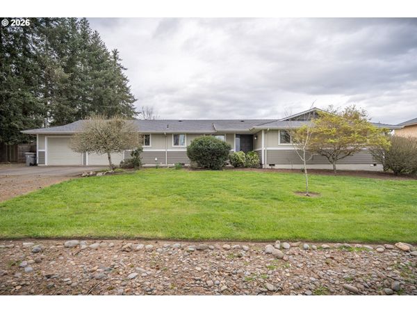 2005 Bloom NW LN, Albany, OR 97321