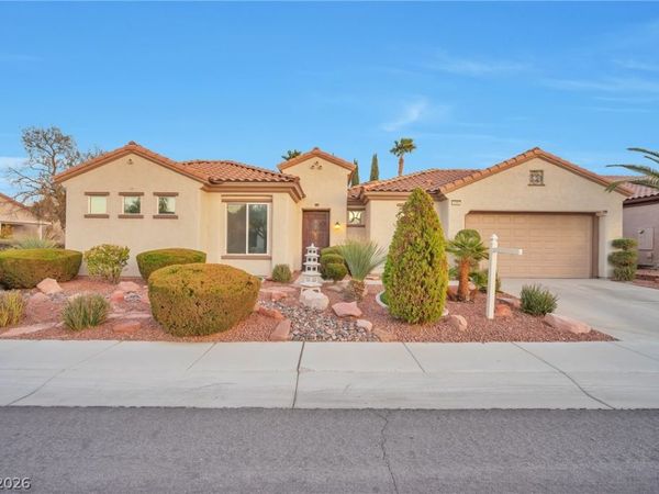 2585 Portsmouth Creek Avenue , Henderson, NV 89052